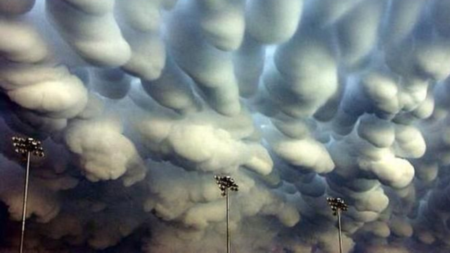 Cumulonimbus mammatus